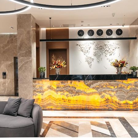 Raavah Aparthotel アルマトイ エクステリア 写真