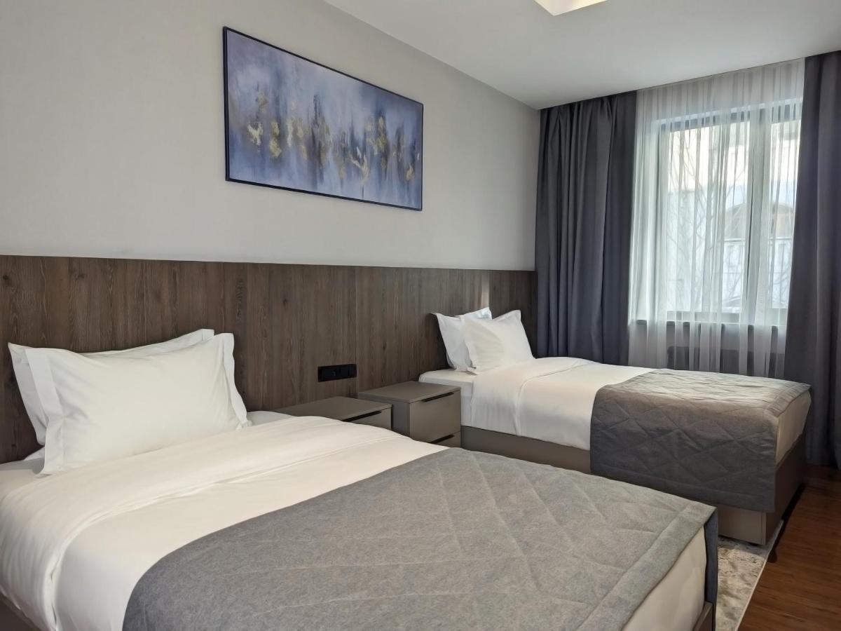 Raavah Aparthotel アルマトイ エクステリア 写真