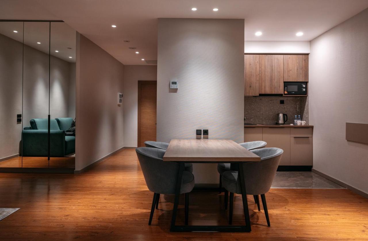 Raavah Aparthotel アルマトイ エクステリア 写真