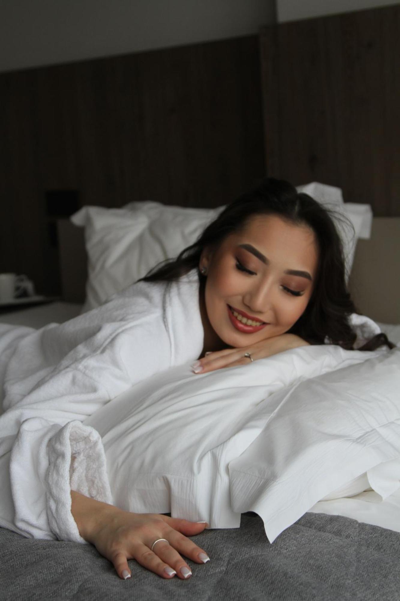 Raavah Aparthotel アルマトイ エクステリア 写真